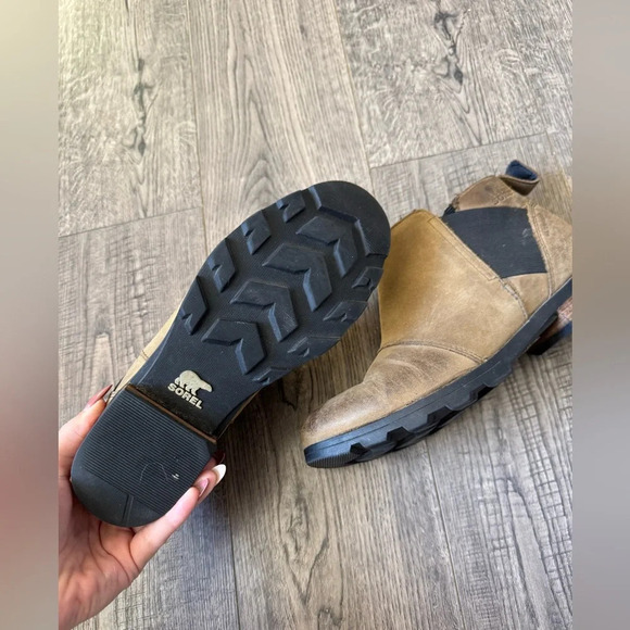 Sorel Women's Emelie Chelsea Boot - Picture 3 of 7